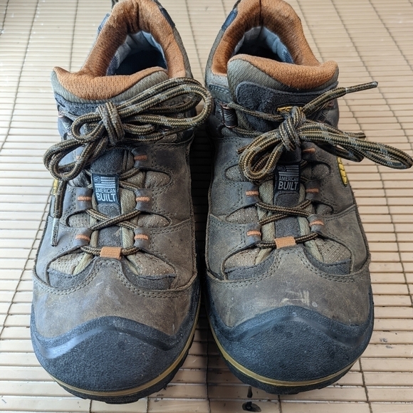 KEEN Durand Low Workplace or  Hiking Shoe - Men\'s Sz 13 . Built In USA.Waterpro main image 8